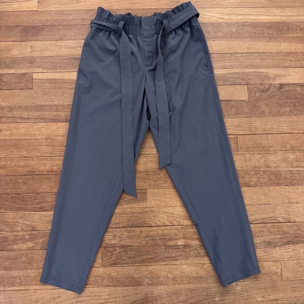 32° women's cool blue straight leg casual belted travel pants size small
b78